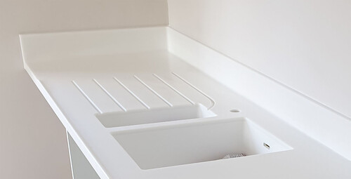 Moulded Sink with non drip lip ( Patterned White )